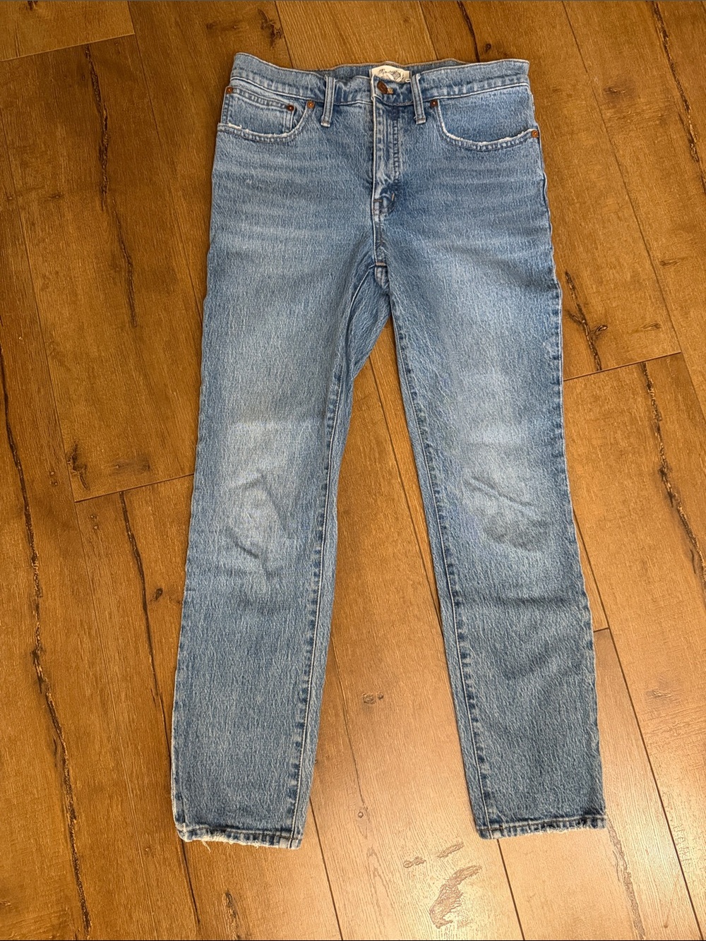 Madewell Women's Straight Leg Jeans in Light Blue Wash